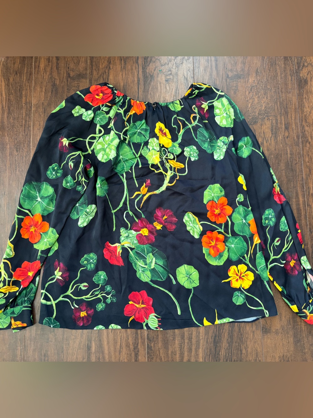 Beautiful Oscar De La Renta black floral blouse Sz XL